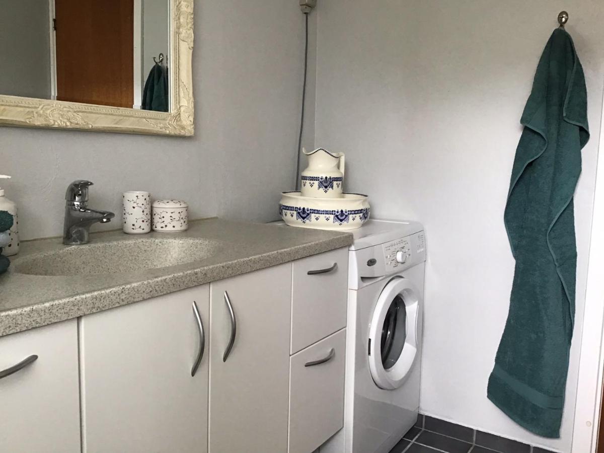 Fru Hollesens Sted Apartamento Fåborg Exterior foto